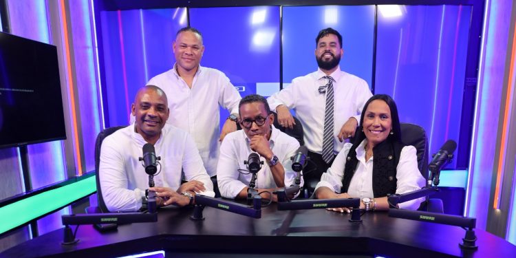 Gilbert y Más renueva su programación y estrena el espacio político “Agua y Fuego”