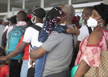ONU alerta por casi 200,000 retornos forzosos a Haití en medio de escalada de violencia