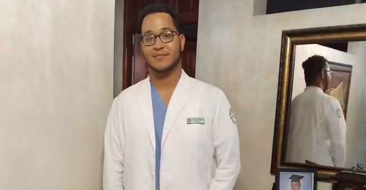 Consternación en Mao por fallecimiento del joven médico José Alberti Rodríguez