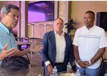 Kuky Silverio promueve inversiones inmobiliarias de Puerto Plata ante empresarios dominicanos en Nueva York