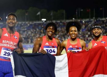 Marileidy Paulino lidera histórico oro dominicano en el relevo mixto 4×400 con récord de los Juegos