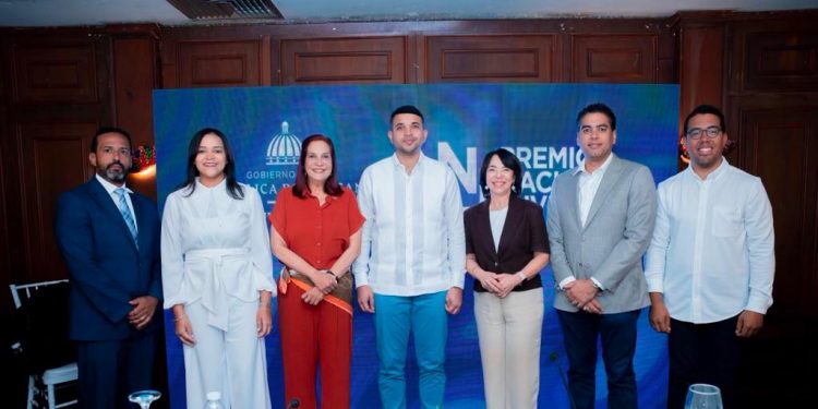 Ministerio de la Juventud abre postulaciones para la 31.ª edición del Premio Nacional de la Juventud