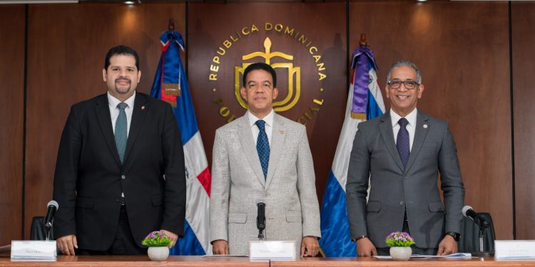 Poder Judicial reconocerá a Juan Manuel Santos con Premio Internacional “Justicia y Prensa”