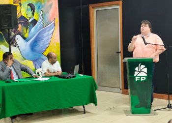 Raúl Martínez reclama investigar pérdida de recurso que compromete RD$2,693 millones del Estado