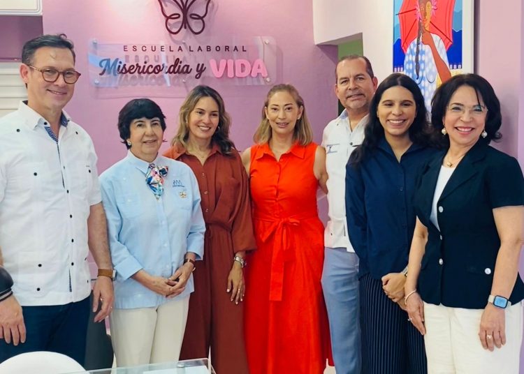 Red Misericordia y PROCIGAR crean escuela para impulsar autonomía económica de madres adolescentes