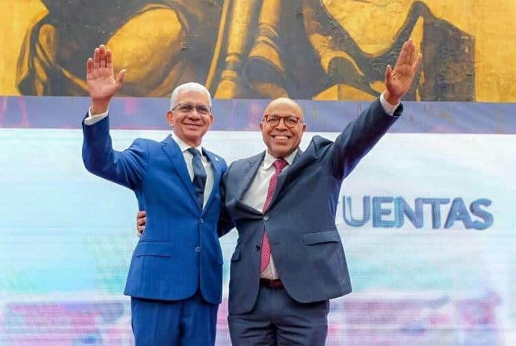 PRM mantiene a Ricardo de los Santos y Alfredo Pacheco al frente de las cámaras legislativas