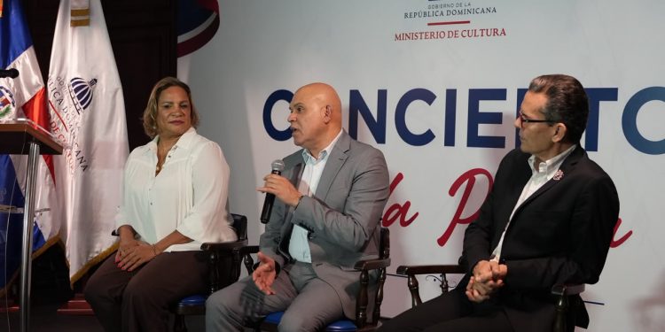 Santiago celebrará la Restauración con concierto sinfónico y jornada cultural en el Monumento