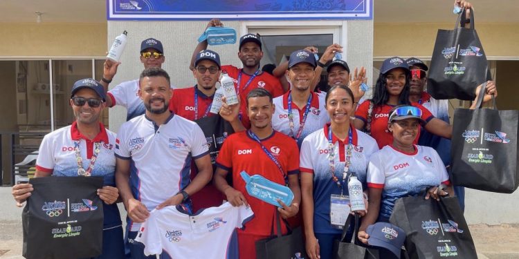 Seaboard entrega más de 700 kits a la delegación dominicana de los Juegos Centroamericanos y del Caribe