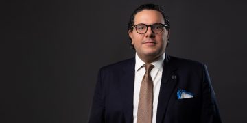 Abinader nombra a Víctor Cedeño Brea al frente de la Superintendencia de Bancos