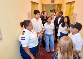 Ministerio de Justicia evalúa condiciones de centros penitenciarios en Santiago y La Vega