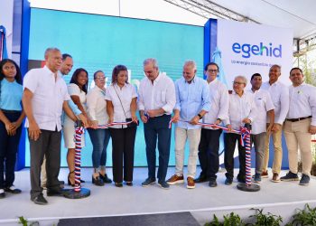 Abinader inaugura carretera de RD$844.6 millones que conecta El Rubio con Los Corocitos