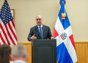 Abinader prevé despliegue completo de fuerza antipandillas en Haití entre diciembre de 2026 y principios de 2027