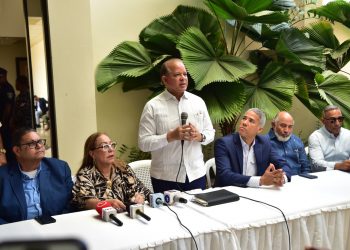 Abinader trasladará su despacho a Santiago para encabezar tres días de agenda gubernamental