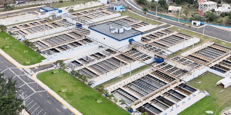 Abinader anuncia ampliación del Acueducto del Cibao Central para fortalecer suministro de agua en Santiago