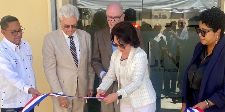 Santiago propone integrar sus archivos históricos al nuevo Archivo Regional del Cibao