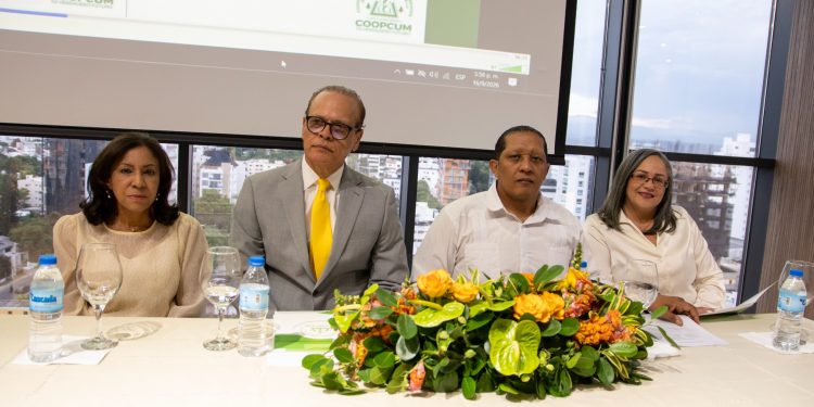 COOPCUM renueva directiva y aprueba cambios a sus estatutos en Asamblea General