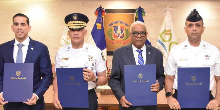 DGJP, SENASA y COREPOL unifican control de planes de salud para policías pensionados