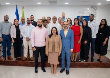 ETED capacita a su personal en gobernanza, controles y cumplimiento del sector eléctrico