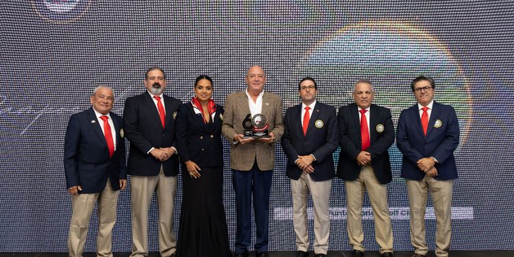 Fedogolf distingue a Punta Blanca por sus aportes al desarrollo del golf dominicano