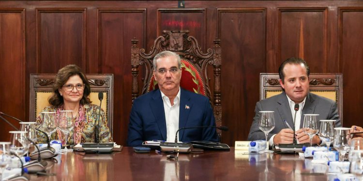 Gobierno aprueba Presupuesto 2027 por más de RD$2 billones con mayor inversión pública