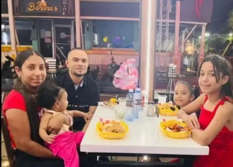 Incendio en Mao deja cinco fallecidos de una misma familia, entre ellos tres niñas