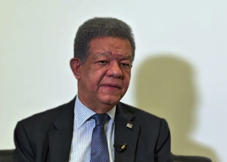 Leonel Fernández afirma que violencia “ha desbordado al Gobierno” tras recientes ataques