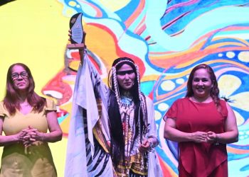 Nileny Dippton es reconocida en el Nordeste por su trayectoria artística