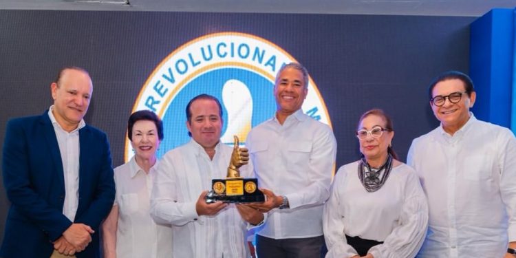 PRM de Santiago resalta liderazgo de Paliza tras ocho años al frente de la organización