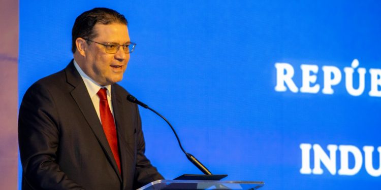 Sanz Lovatón impulsa “Empresas en 24 Horas” para reducir trabas y facilitar nuevos negocios