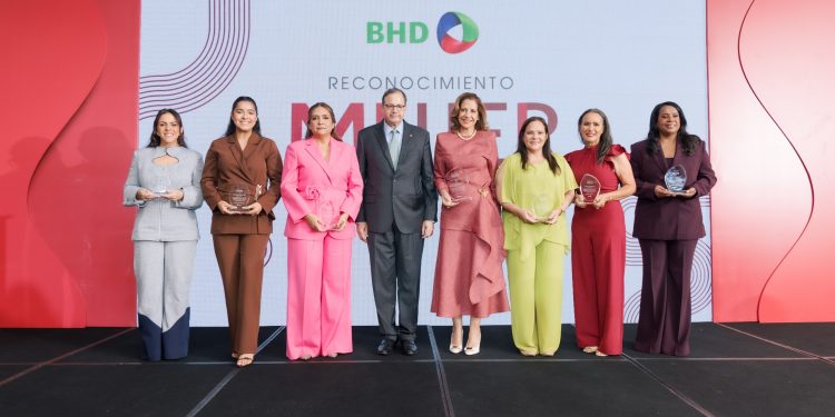 Banco BHD reconoce a siete empresarias dominicanas