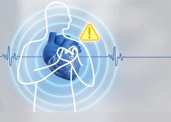 La presión arterial alta puede avanzar sin síntomas y afectar órganos vitales