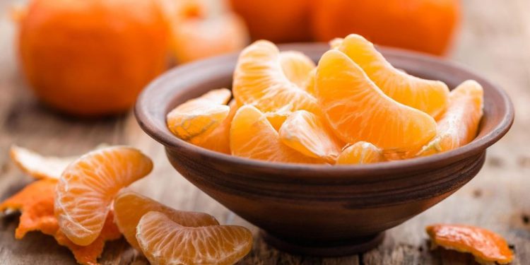 ¿La naranja y la miel previenen los resfriados? Lo que realmente dice la ciencia sobre estos remedios naturales