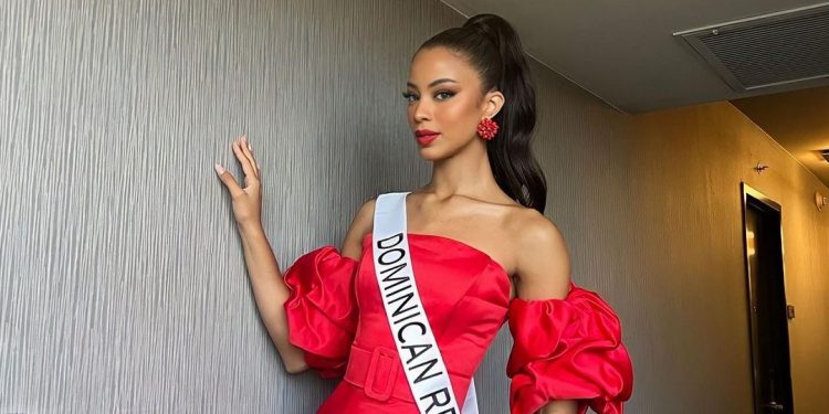 Andreína Martínez rechaza ataques racistas contra Solange Omon tras elección de Victoria’s Secret