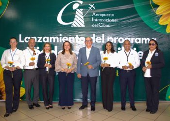 Aeropuerto del Cibao se suma a programa internacional para apoyar a pasajeros con discapacidades no visibles