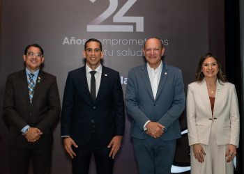 SeNaSa presenta en Santiago su nuevo Plan Ultra ante prestadores y corredores de seguros