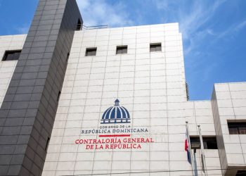 ADOCCO exige consecuencias por hallazgos en auditorías de la Contraloría