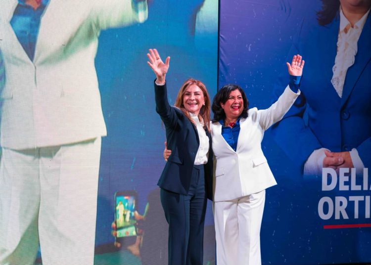 Delia Ortiz integra su estructura política al proyecto presidencial de Carolina Mejía rumbo a 2028