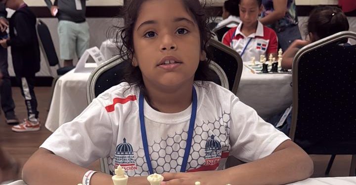 Esther Mariel Ramírez representará a República Dominicana en Mundial de Ajedrez en España