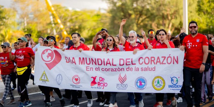 FUNDO impulsa en Santiago la prevención cardiovascular con su Caminata del Corazón 2026