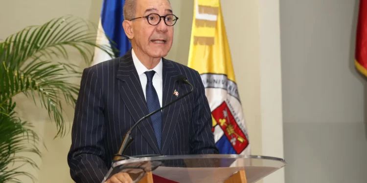 García Fermín expondrá en México y Guatemala propuesta para posicionar a RD como destino académico