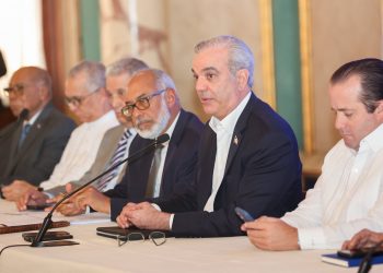 Gobierno convierte RD$2,000 millones recuperados de la corrupción en 40 obras deportivas en 15 provincias