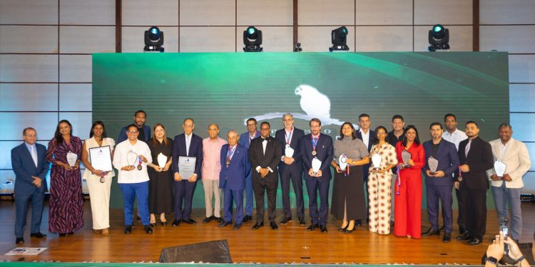 Premio Nacional de Turismo distingue a Leonardo Medrano por más de 30 años de trayectoria