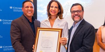 Asamblea de Nueva York reconoce a Mercedes Carmen Capellán por su liderazgo empresarial y social