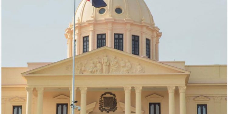 Abinader crea nueva entidad para hogares de paso y ordena aumentar 30 % su capacidad en 2027