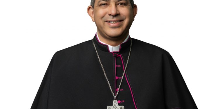 Tomás Morel asume Arquidiócesis de Santo Domingo tras renuncia de Francisco Ozoria aceptada por el papa León XIV